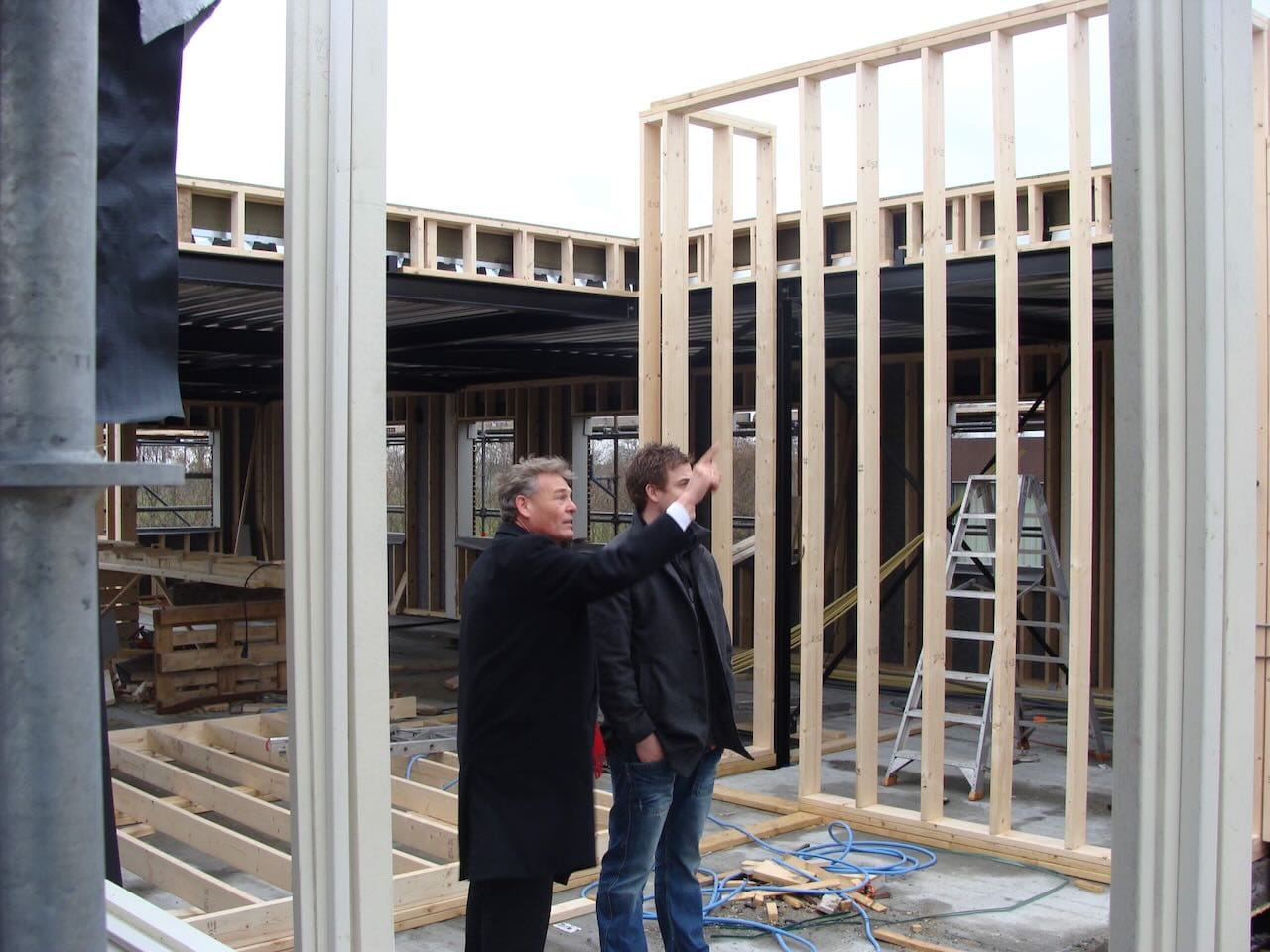 op de bouw, betrokken bij elk detail